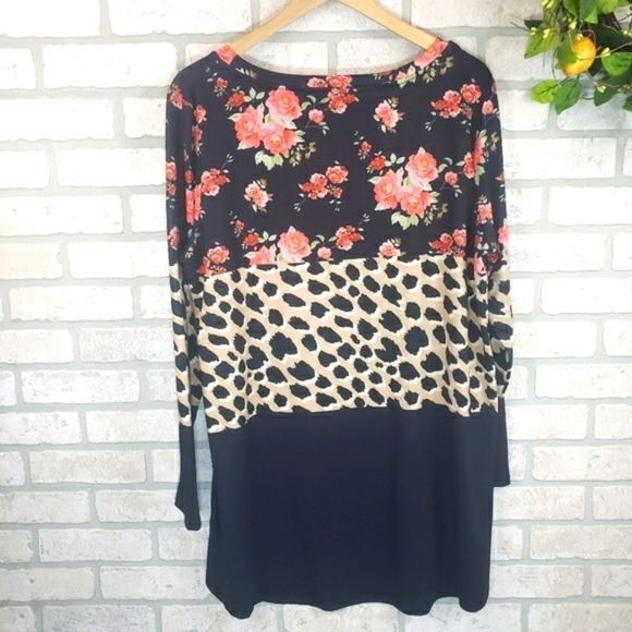 NANU Long Sleeve Tunic Top - Picture 2 of 5